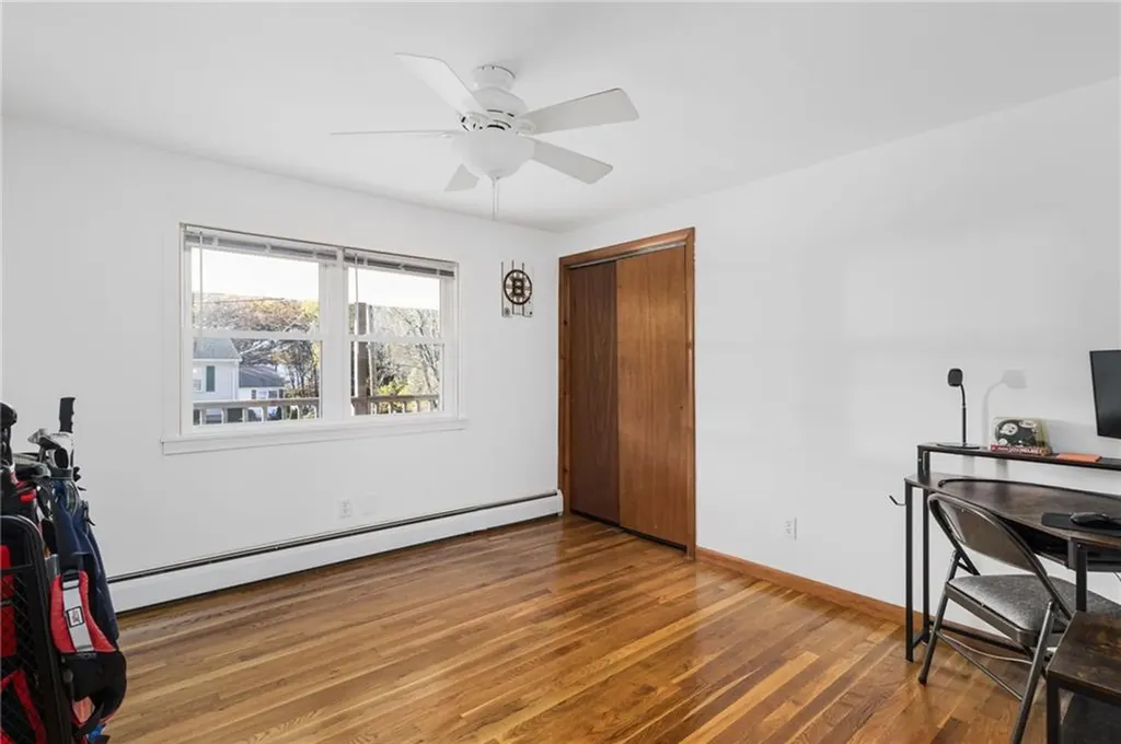 89 Lowell Street West Warwick RI 02893