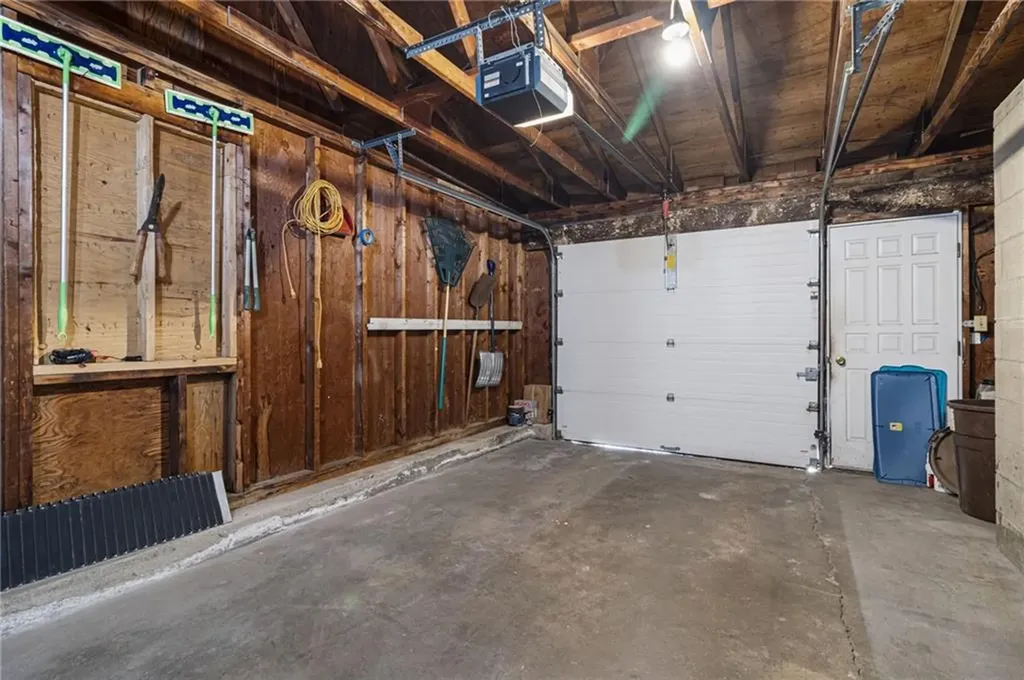 89 Lowell Street West Warwick RI 02893