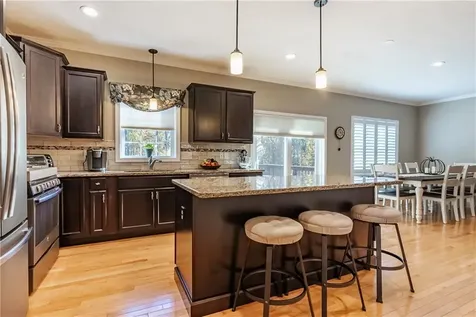 121 Ashbrook Drive Cranston RI 02921