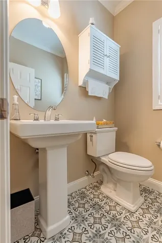 121 Ashbrook Drive Cranston RI 02921