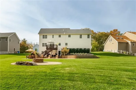 121 Ashbrook Drive Cranston RI 02921