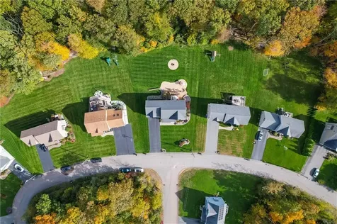 121 Ashbrook Drive Cranston RI 02921