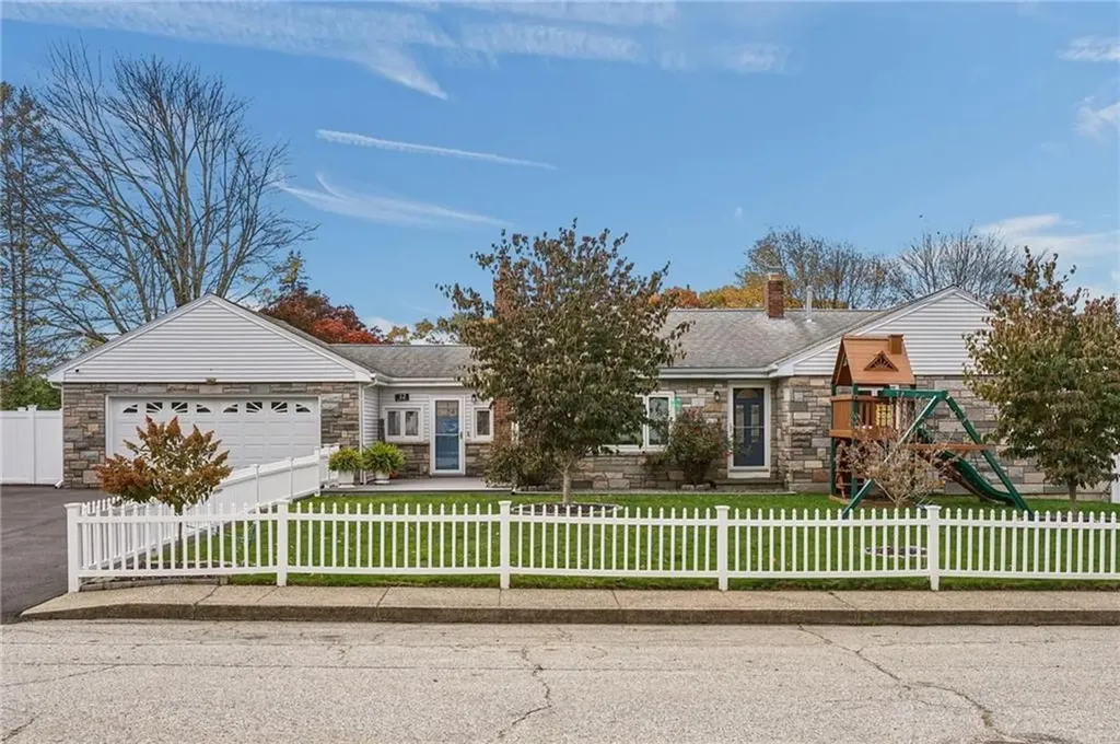 12 Dulles Street Cumberland RI 02864