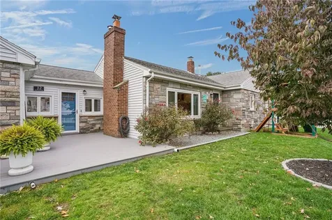 12 Dulles Street Cumberland RI 02864