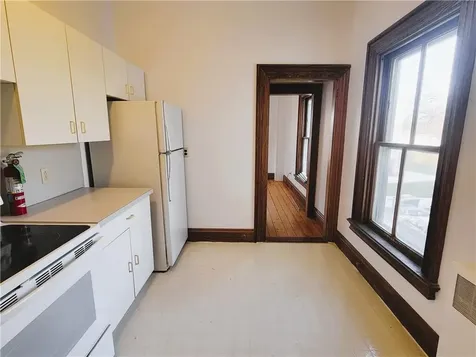 2951 East Main Road Portsmouth RI 02871