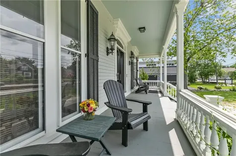 2951 East Main Road Portsmouth RI 02871