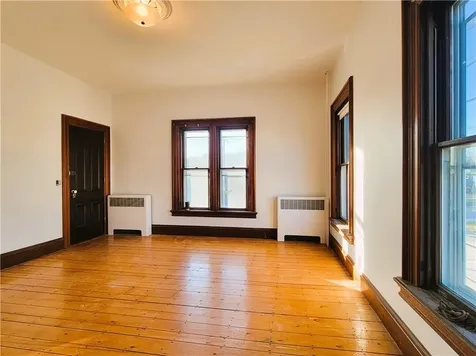 2951 East Main Road Portsmouth RI 02871