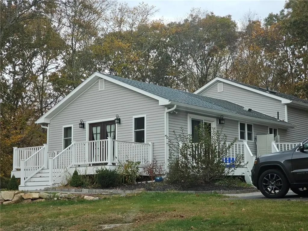10 Laurel Road Charlestown RI 02813