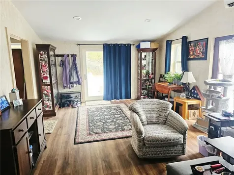 10 Laurel Road Charlestown RI 02813