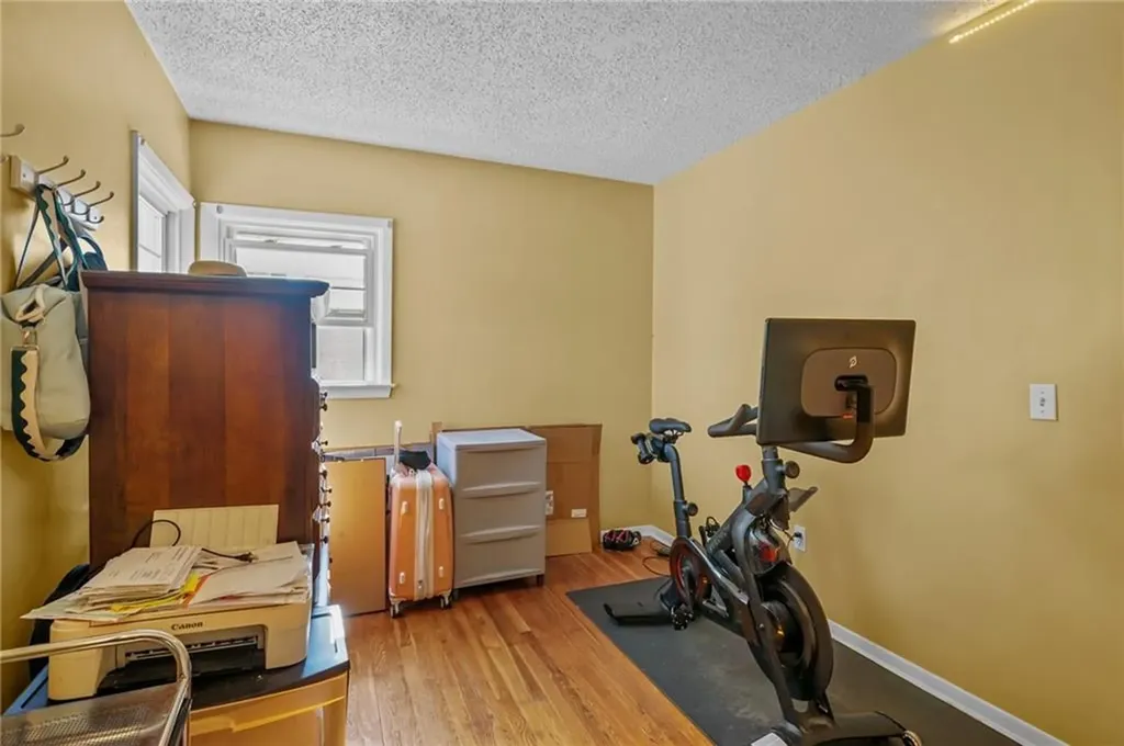 96 Glenbrook Road Warwick RI 02889