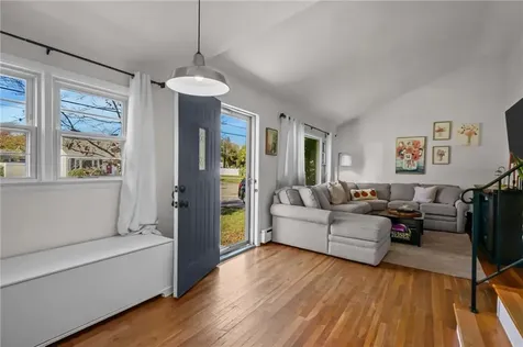 96 Glenbrook Road Warwick RI 02889