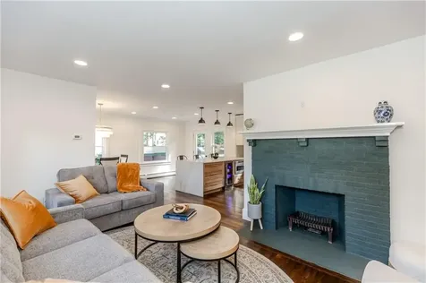 126 Columbia Avenue Cranston RI 02905