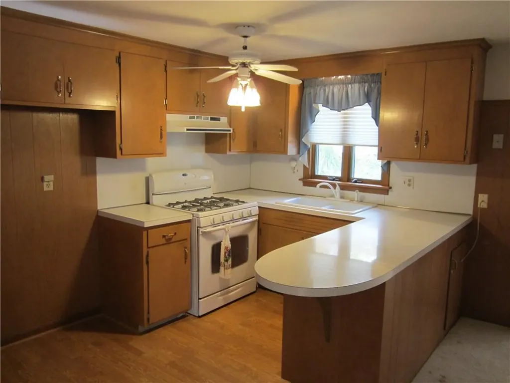 29 Valley Street Cranston RI 02920