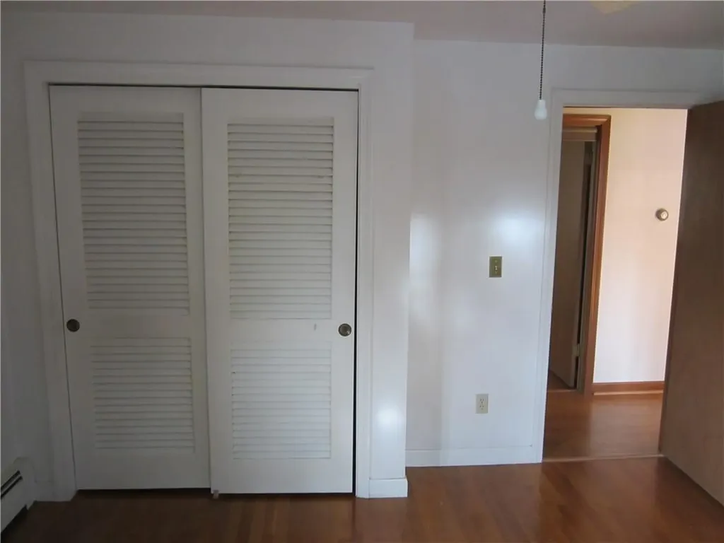 29 Valley Street Cranston RI 02920