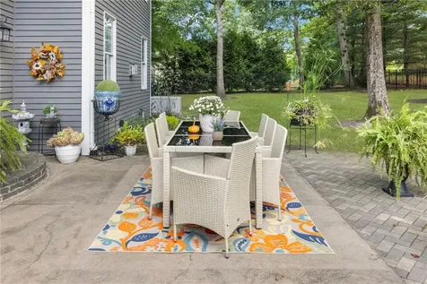 470 Sylvan Court North Kingstown RI 02874