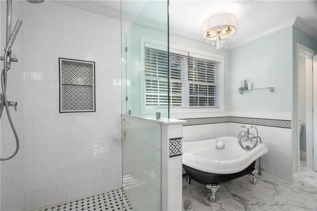 15 Leonard Drive North Smithfield RI 02896