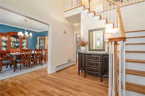 15 Leonard Drive North Smithfield RI 02896