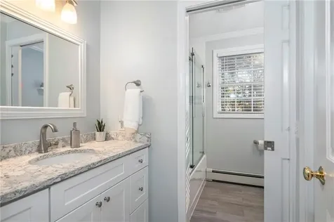 15 Leonard Drive North Smithfield RI 02896