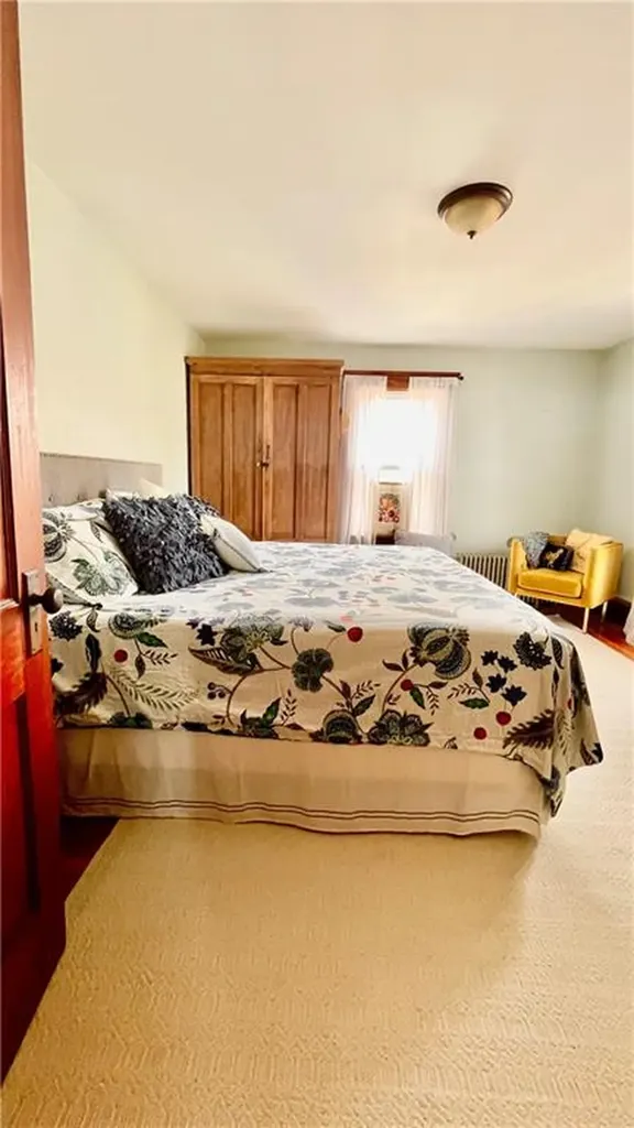 11 White Street Newport RI 02840