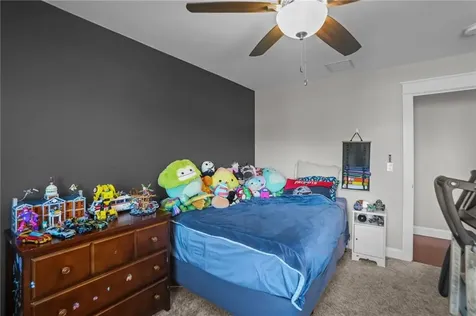 13 Vanderbilt Lane Portsmouth RI 02871