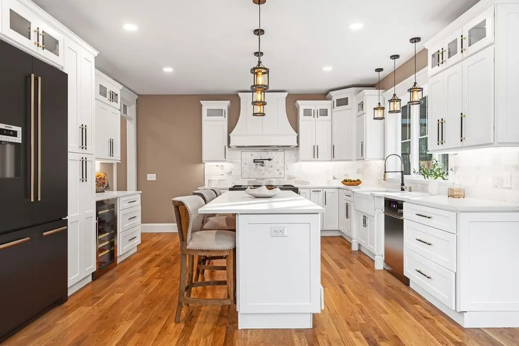 140 South Pier Road Narragansett RI 02882