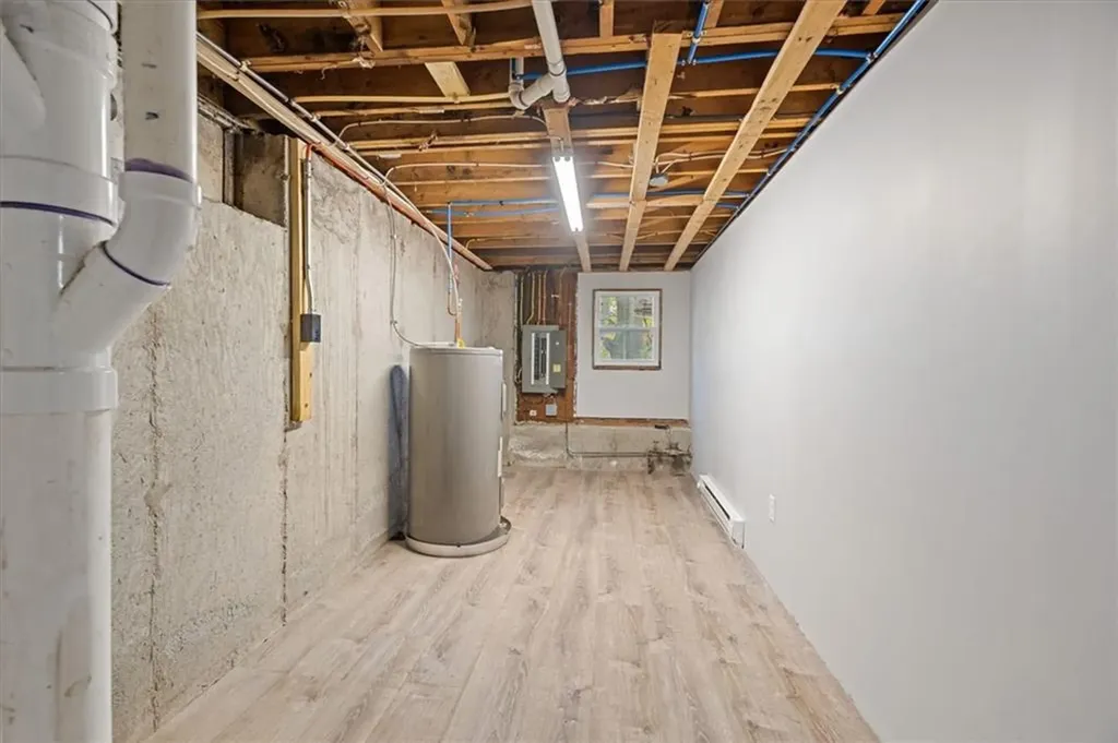 199 Roberts Street Woonsocket RI 02895