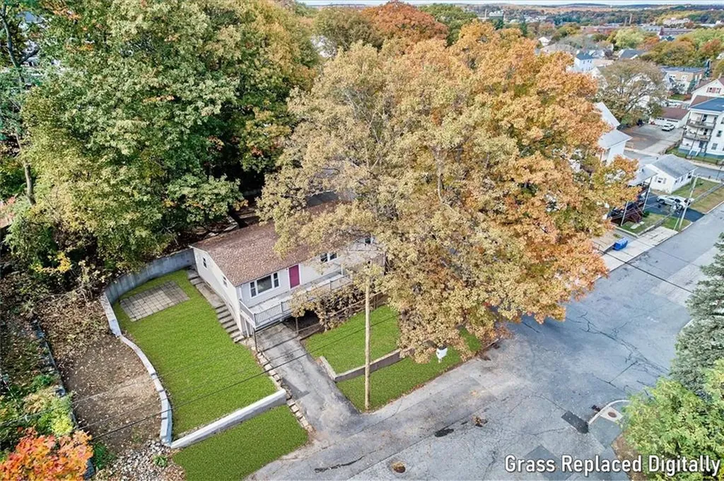 199 Roberts Street Woonsocket RI 02895