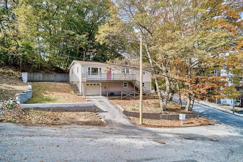 199 Roberts Street Woonsocket RI 02895