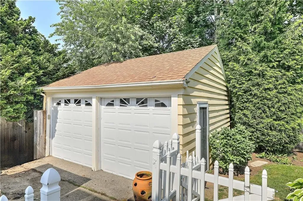 41 Stadium Road Providence RI 02906