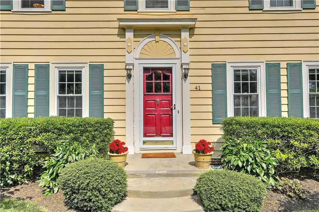 41 Stadium Road Providence RI 02906