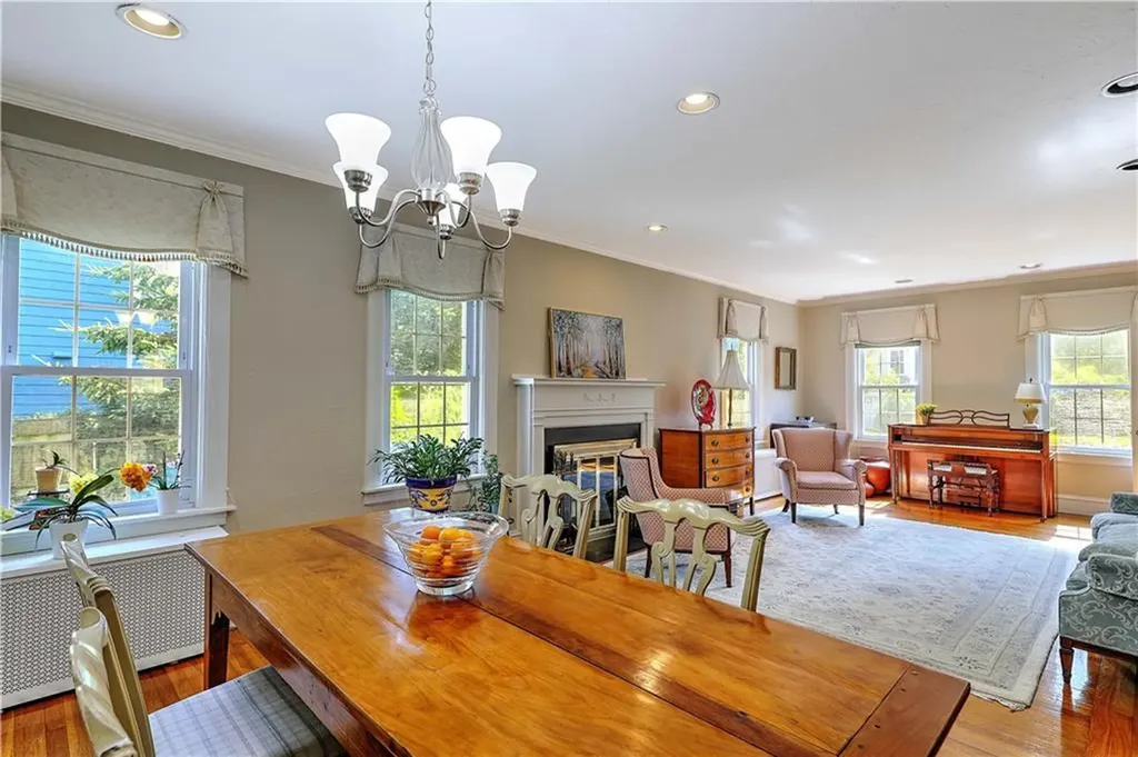 41 Stadium Road Providence RI 02906