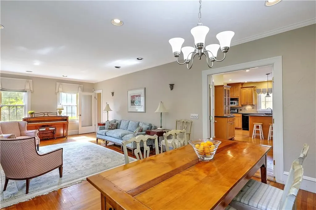 41 Stadium Road Providence RI 02906