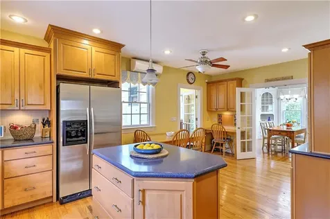 41 Stadium Road Providence RI 02906