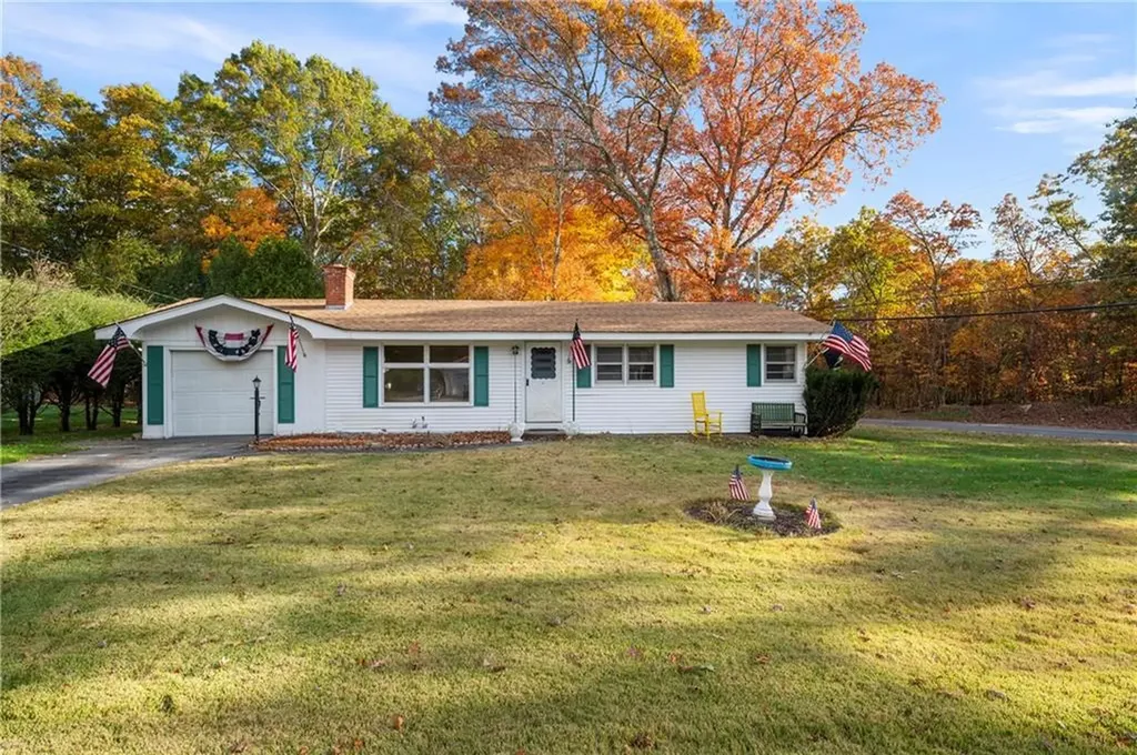 86 Forestdale Drive Cumberland RI 02864