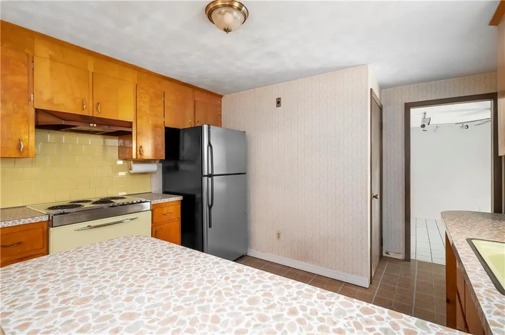 86 Forestdale Drive Cumberland RI 02864