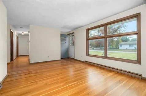 86 Forestdale Drive Cumberland RI 02864