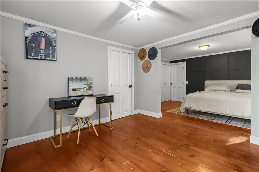 6 North Road Foster RI 02825