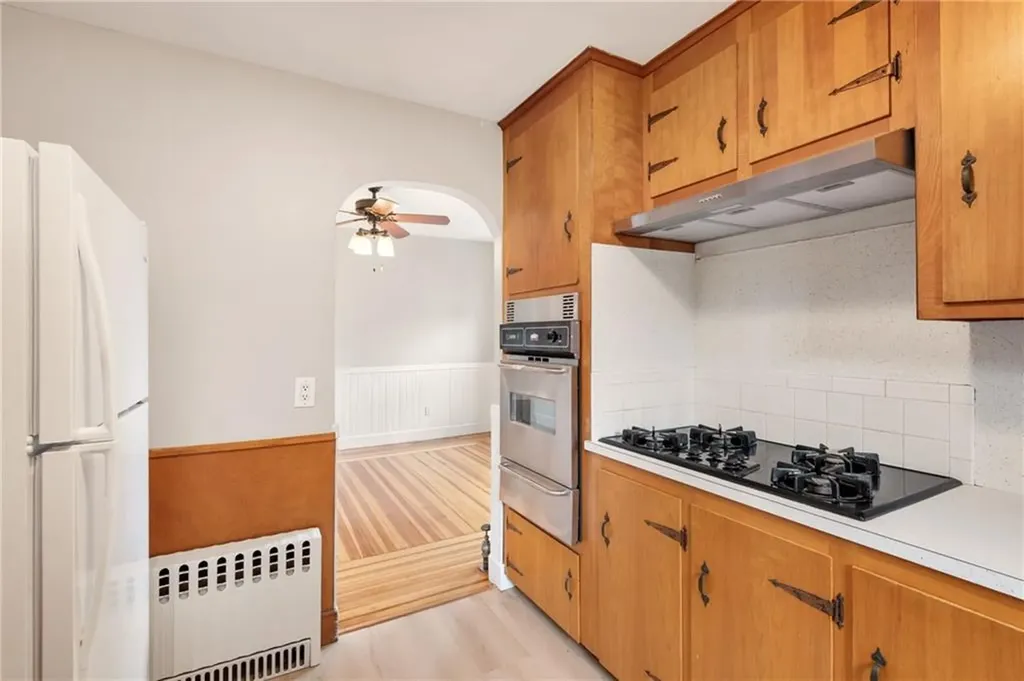 113 Maple Avenue Barrington RI 02806