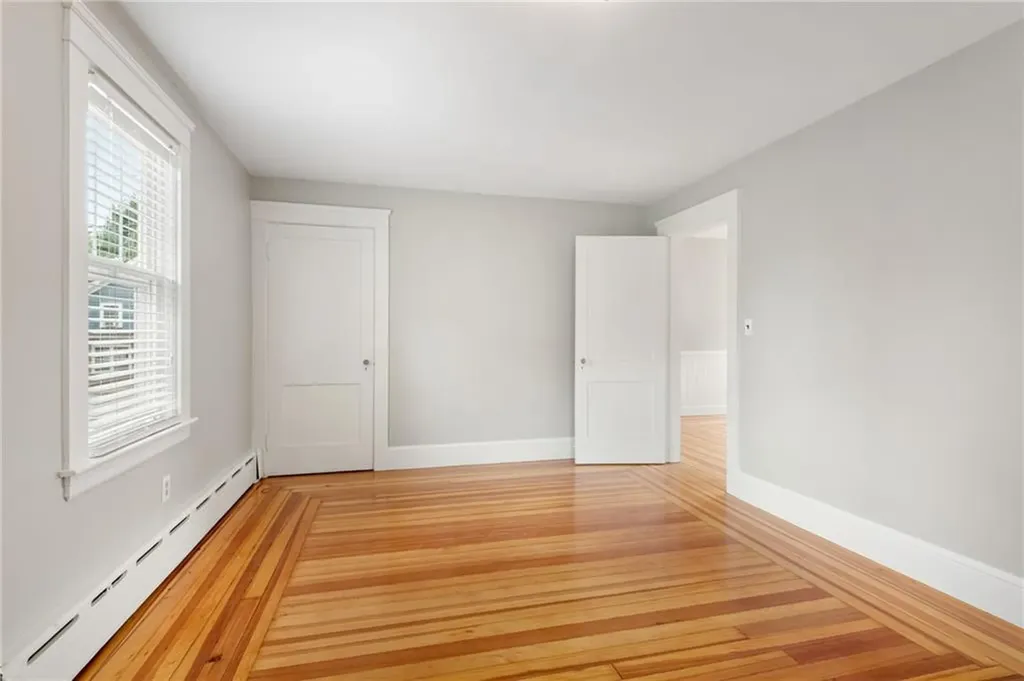 113 Maple Avenue Barrington RI 02806