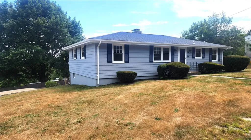 62 Education Lane Portsmouth RI 02871