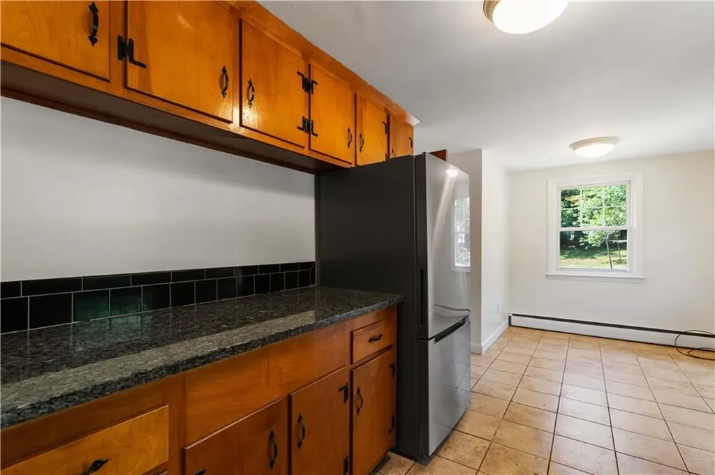 62 Education Lane Portsmouth RI 02871