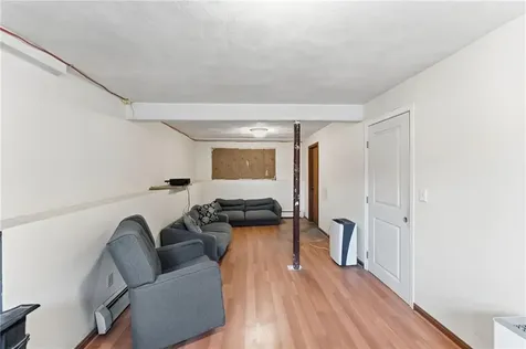 6 Hazelton Road Barrington RI 02806