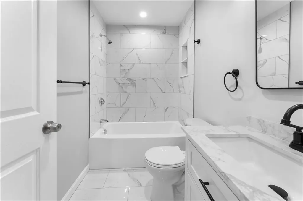 178 Highland Street Cranston RI 02920