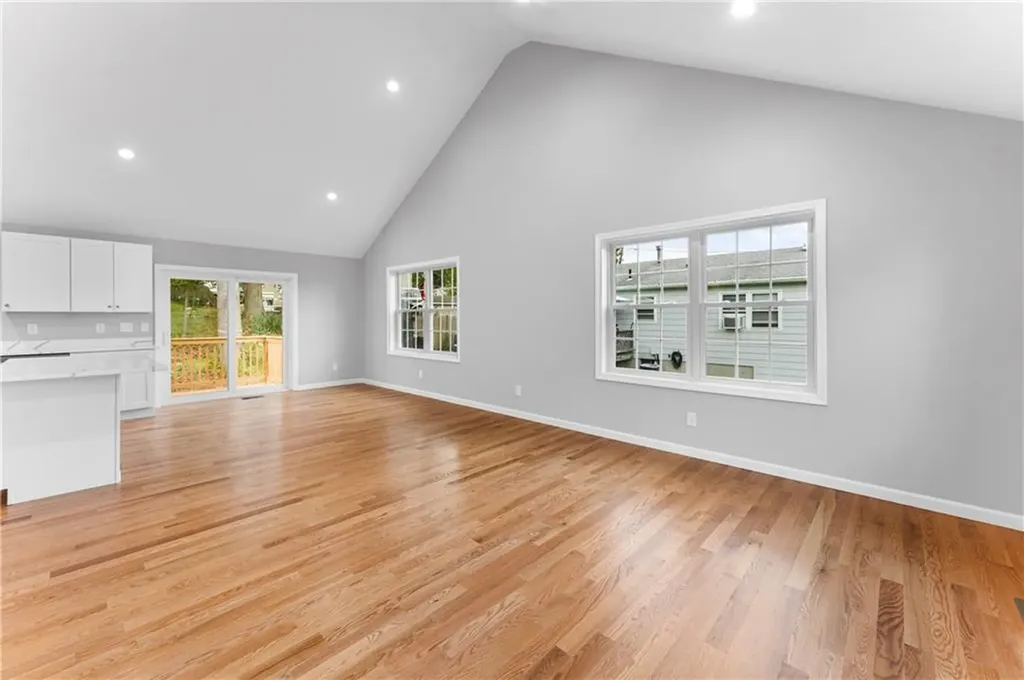 178 Highland Street Cranston RI 02920