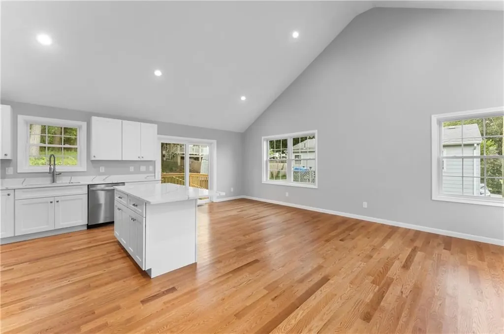 178 Highland Street Cranston RI 02920