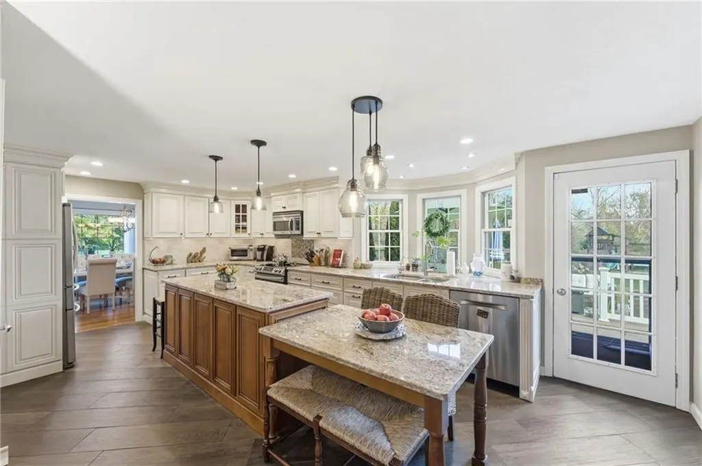 4 Evans Street Cumberland RI 02864