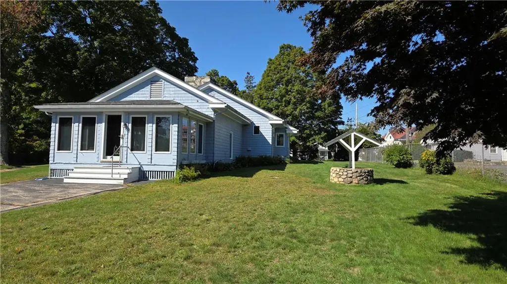 4 Pearl Street Coventry RI 02816