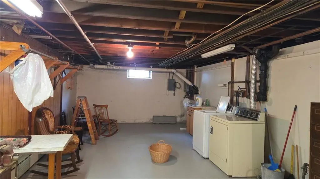 4 Pearl Street Coventry RI 02816