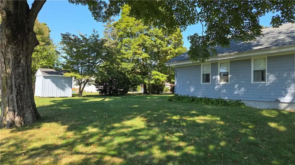 4 Pearl Street Coventry RI 02816