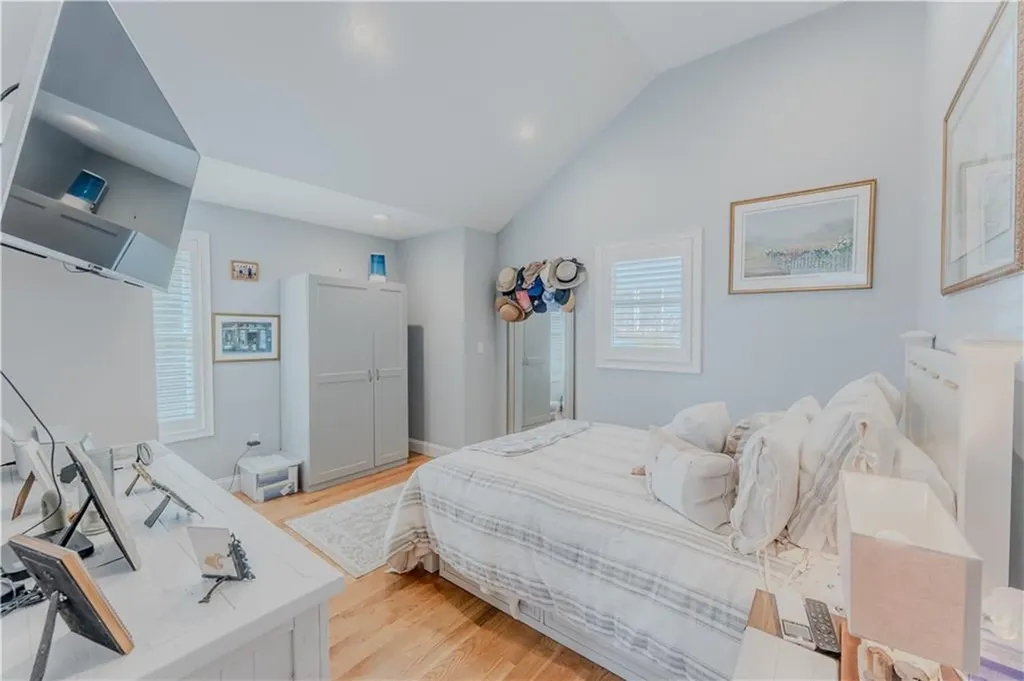 45 Juniper Avenue Warwick RI 02886